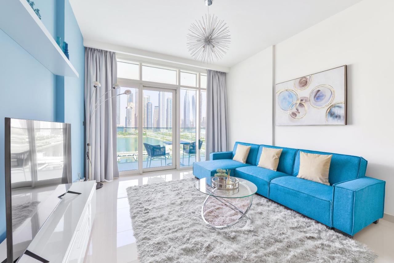 Ultra Luxury Emaar Beachfront - Private Beach And Pool Dubai Bagian luar foto