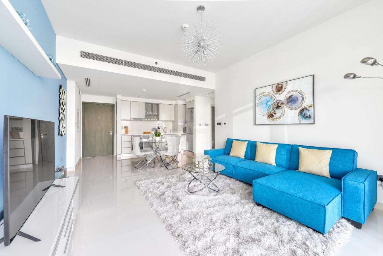Ultra Luxury Emaar Beachfront - Private Beach And Pool Dubai Bagian luar foto