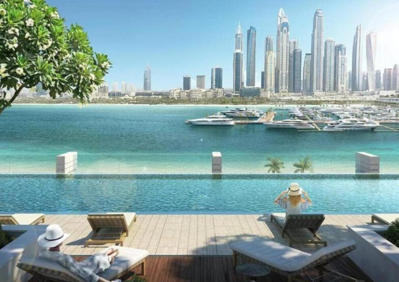 Ultra Luxury Emaar Beachfront - Private Beach And Pool Dubai Bagian luar foto