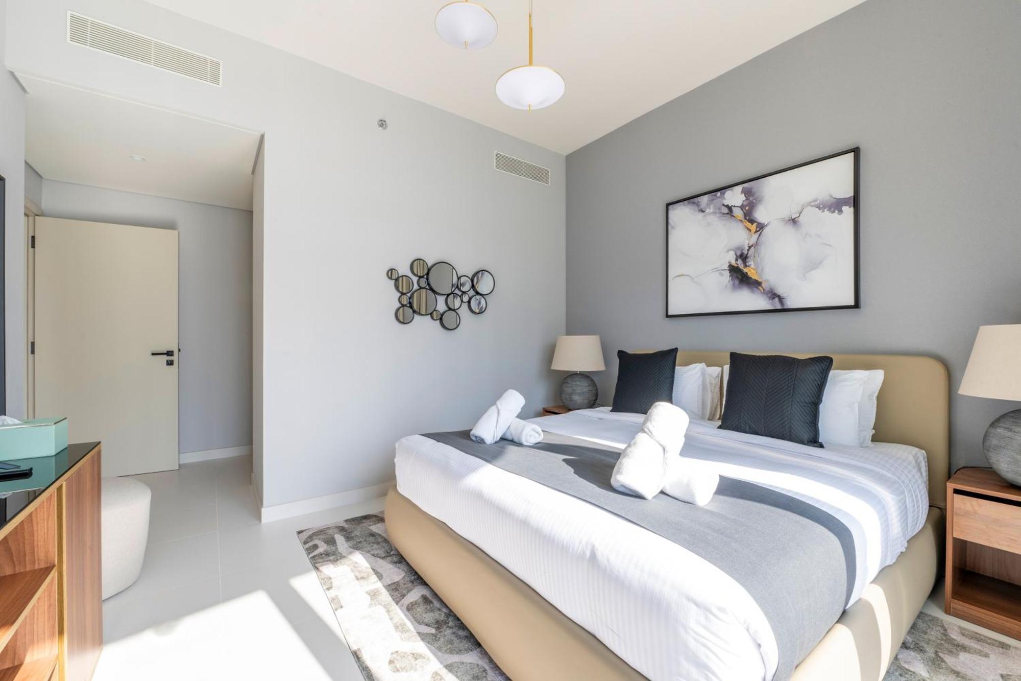 Ultra Luxury Emaar Beachfront - Private Beach And Pool Dubai Bagian luar foto